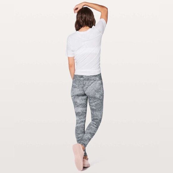 Lululemon Wunder Under Low-Rise Tight *Full-On Luxtreme 28" Area Ice Grey Size 4 - Picture 15 of 15